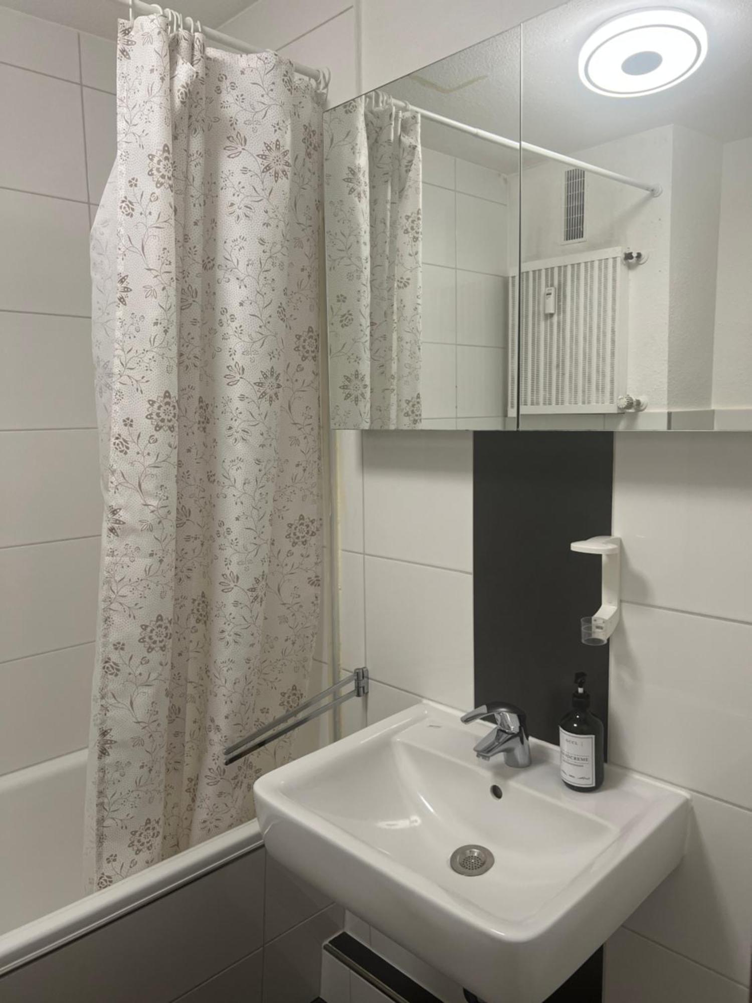 Apartment Tmj Apartment 1